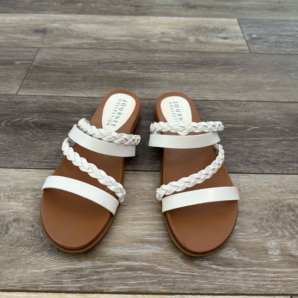 Journey Collection women’s white sandals
